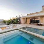 Jerina Mansion By Pikhost *