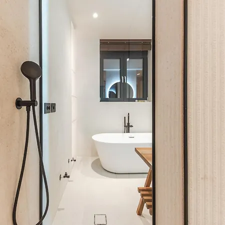 Jerina Mansion By Pikhost 빌라 티라나