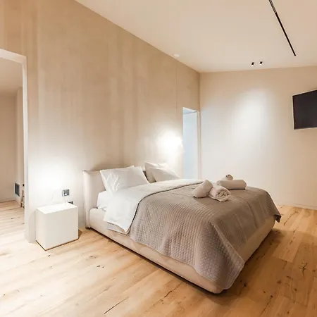 Jerina Mansion By Pikhost 티라나