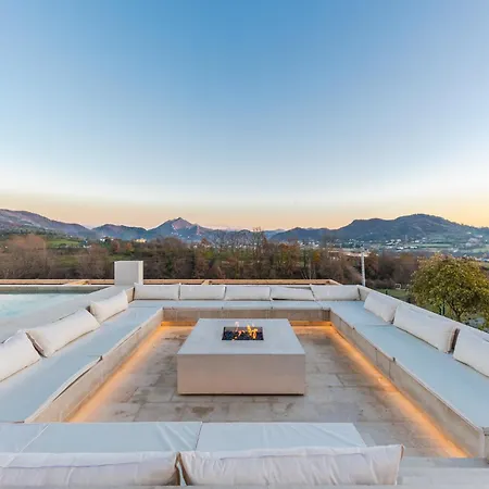 빌라 Jerina Mansion By Pikhost 티라나